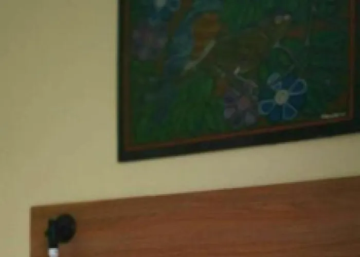 Central GoldHotel Em